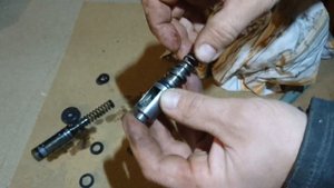 ВАЗ 2107 Замена ремкомплекта главного тормозного цилиндра
