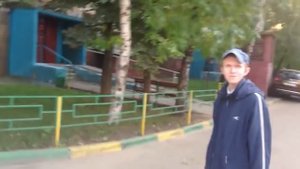 Иван Гамаз бежит от тесак