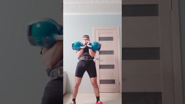 Жим гирь ДЦ.10мин.53повт. #гири#жим#тренировка смотреть онлайн