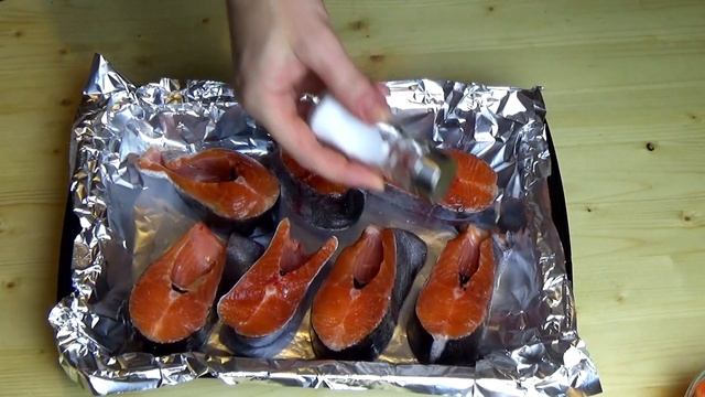 Форель запеченная с овощами в духовке. Красная рыба под соевым соусом