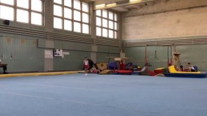 Спортивная гимнастика с переломом. Третий взрослый разряд.