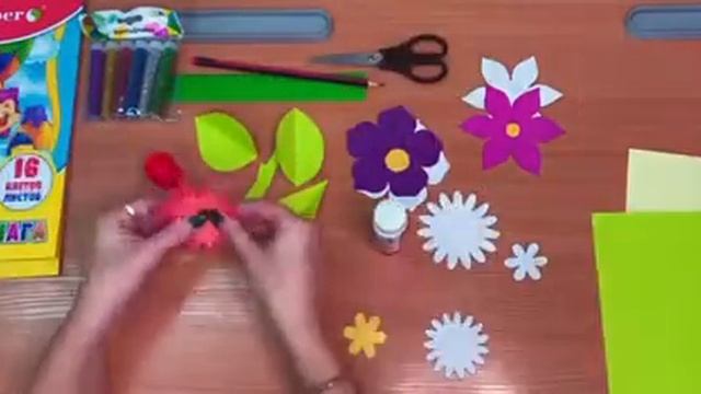 Мастер - класс по аппликации из бумаги "Букет цветов" смотреть онлайн