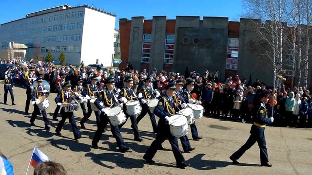 9мая Лесосибирск парад1 смотреть онлайн