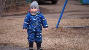 Sony vg 30 , Sony sel 55-210 . mp4 , 25 mb/s .