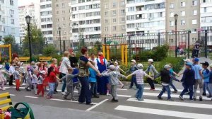 МДОУ детский сад №40 "Капелька". Русская народная игра - хоровод "Клубочек"