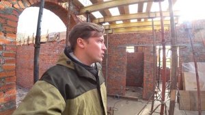Начало монтажа опалубки под плиту перекрытия.
