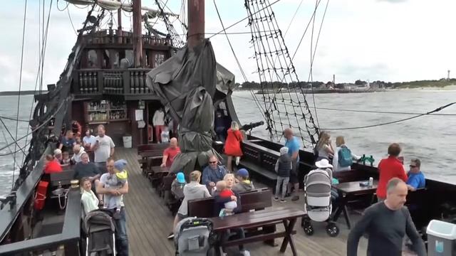 Ustka, Piratenschiff Dragon, August 2018, Statek Dragon, piracki statek smok ustka смотреть онлайн