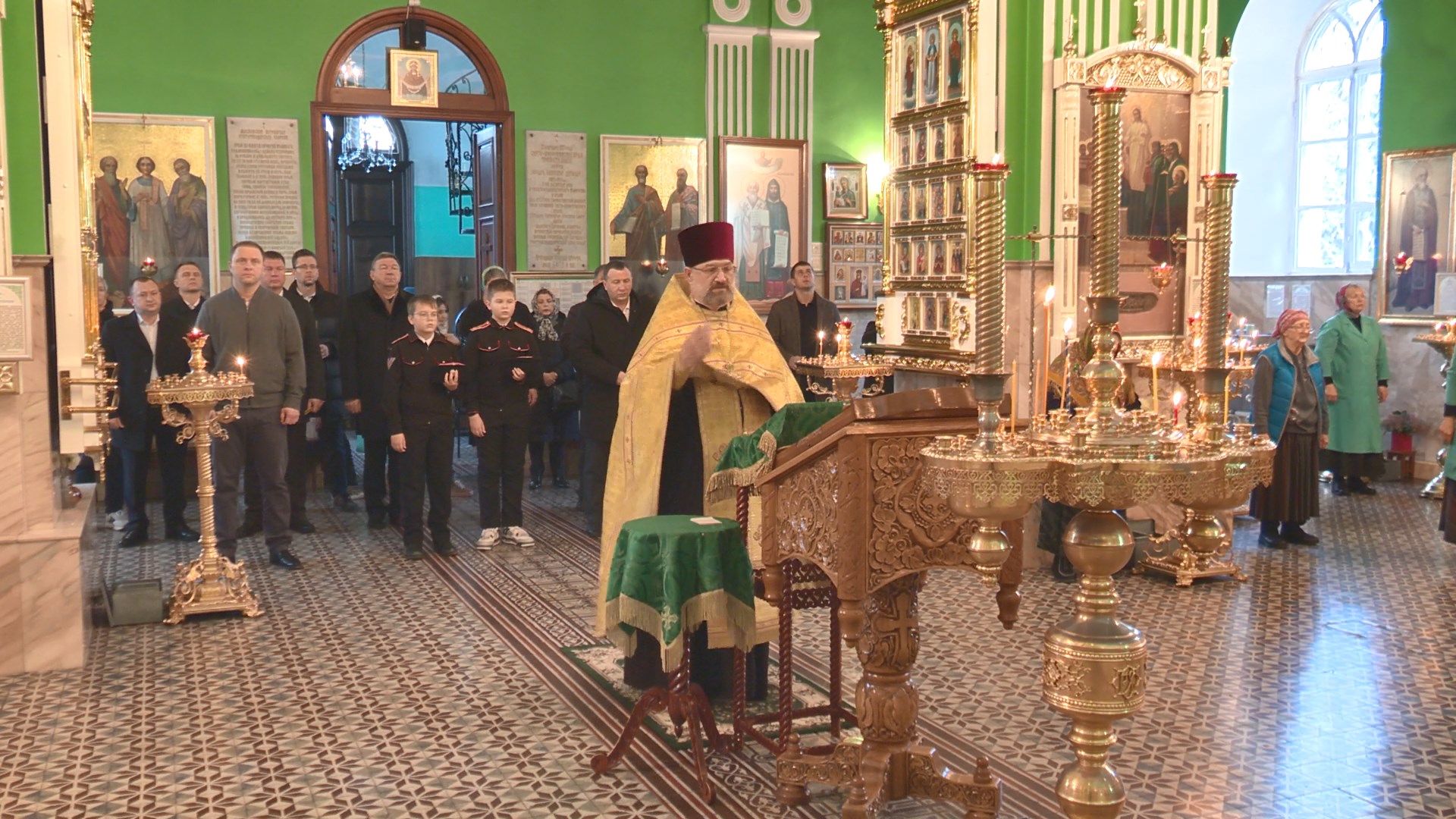 анапа собор онуфрия великого престольный праздник. службы в церкви анапы. собор онуфрия великого в анапе. анапа собор серафима саровского. епископ геленджикский.