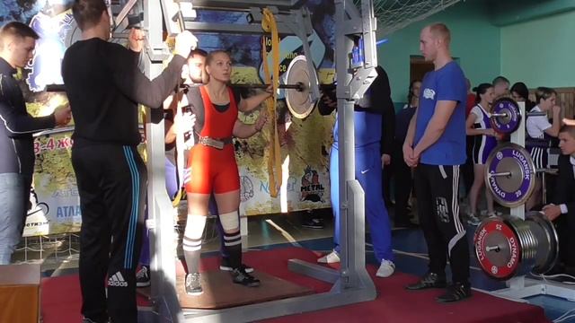 033 Мороз Александра. Приседания 80 кг. Кубок Украины 2015 (UPC) смотреть онлайн