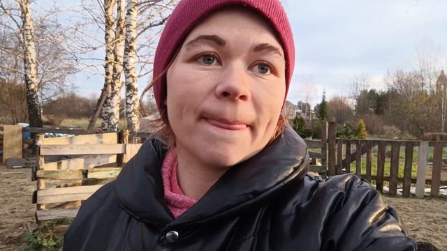 Очень тихий красивый, волшебный день и вечер....Мама нашла мою любимую красную шапочку в зимнем сад смотреть онлайн