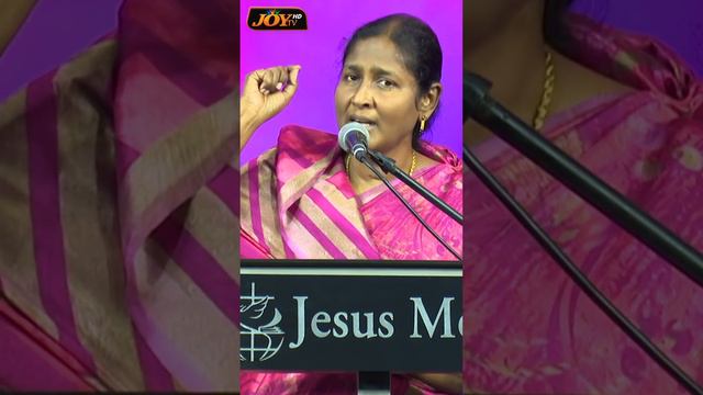 நமக்கு போராட்டம் உண்டு ! | Sis Christina Robinson - Jesus Meets