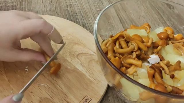 Салат с ананасами #готовитьпросто Салат на праздник
