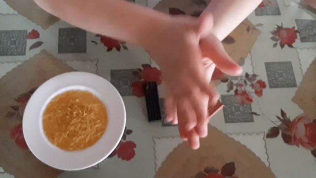 Поделка - Ёжик из пластилина и вермишели смотреть онлайн