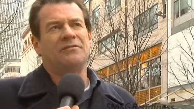 Man on the Street Why Upgrade to SQL Server 2008 смотреть онлайн