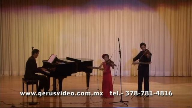 Prelude, Gavotte, Elegy (Shostakovich),Fam. Mora Domínguez смотреть онлайн