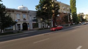 Ростов-на-Дону. Улица Большая Садовая. Раннее Утро. Август 2021 года.
