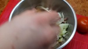 Диетический салат с кальмарами =)