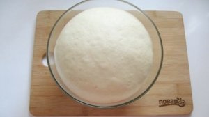 Дрожжевой пирог со сливами