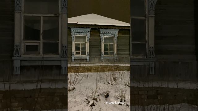 Забытые домики в центре нашего городка… #хобби #видеограф #видеохудожник #заброшки #старыйдом