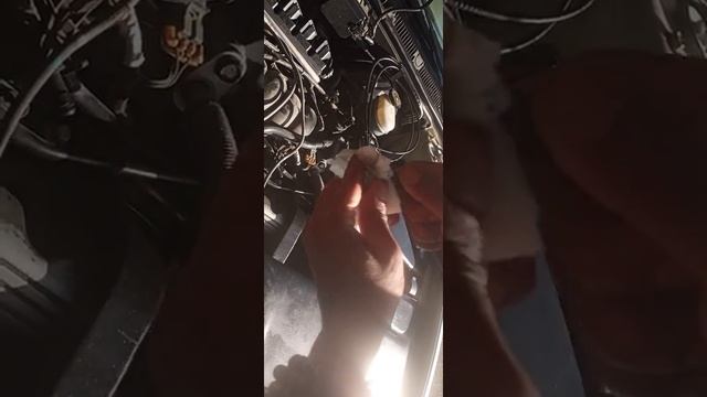 1999 CADILLAC STS PCV VALVE LOCATION AND REPLACE смотреть онлайн