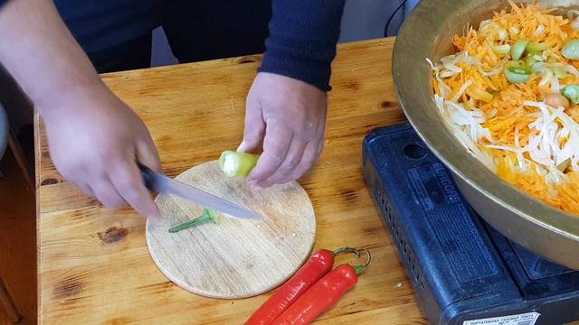 САЛАТ из Зелёных помидор на Зиму. Вкуснее чем из красных.