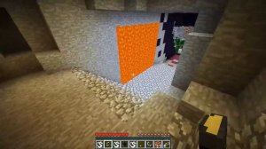 Playing Minecraft As The QUEEN of DRAGONS!