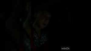 Душа как птица в клетке рвётся | стремится к свету к небесам | Ровный