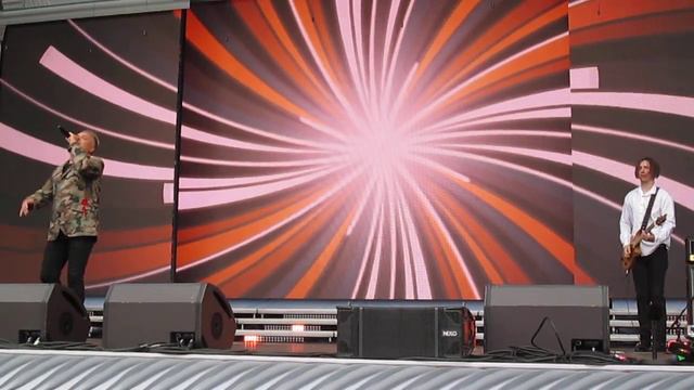 Александр Добронравов - Ромашки для Наташки смотреть онлайн