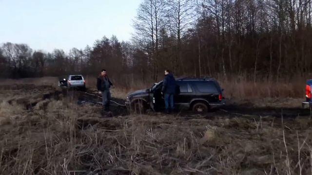 Toyota 4runer  вытягивает блейзер и додж рам 2500