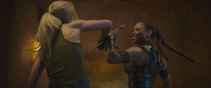 Соня Блейд против Милины. Фильм Mortal Kombat (2021).