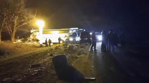 У водителя автобуса, попавшего в ДТП на Кубани, обнаружили сразу два нарушения