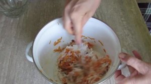 Тыквенные оладьи с изюмом.