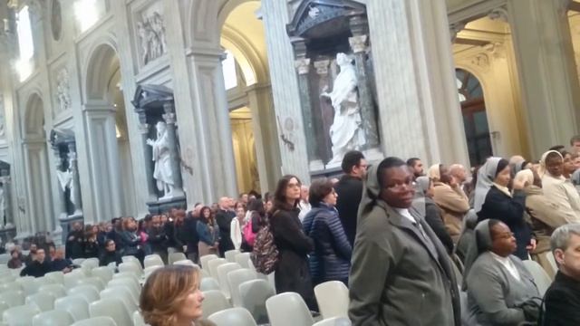 Venerdì Santo a San Giovanni in Laterano - Coro della Diocesi di Roma (14-04-2017) (part 3) смотреть онлайн