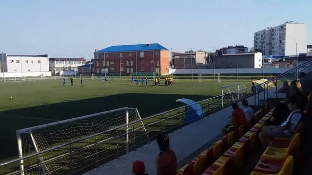 Гол Александра Ильяшенко в ворота Олима Универспрта(2:1) смотреть онлайн