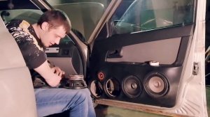 Громкий автозвук за 15000 в Ваз 2112 , бюджетная аудиосистема фронт + сабвуфер