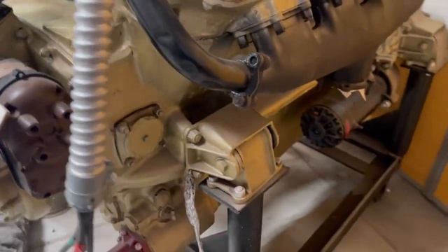 Walkaround # 5. USA. M4A3 Sherman tank engine Ford Model GAA, Lexington, NE