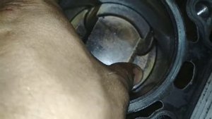 Дефектовка F14D4 перед капитальным ремонтом, болтаются поршни.