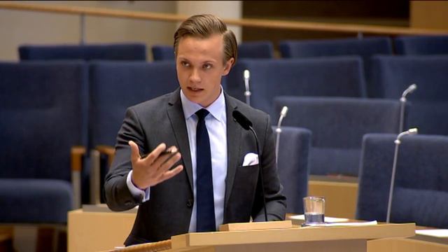 Tobias Andersson (SD) Ann Linde (S) Handelsavtal med 3:e land смотреть онлайн