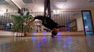 Выход в элемент "Шпагат на гамаке"