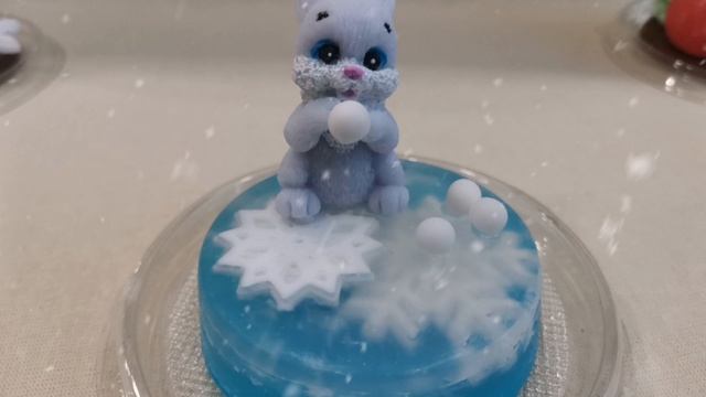 Новогодние подарки из мыла.