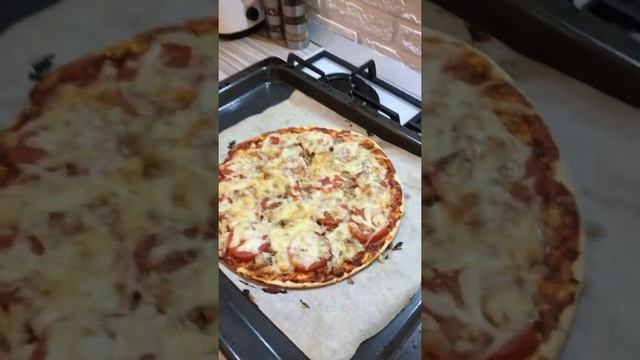 Настоящая итальянская пицца своим руками! Пицца готова!пошаговый рецепт! смотреть онлайн