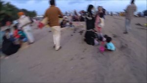 55. Индия 2022. Мумбай. Фудкорты на берегу. Это была экологическая катастрофа...