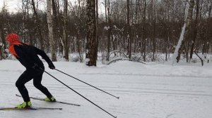 Разновидности конькового хода. Как научиться кататься коньком.