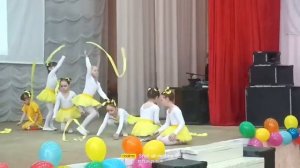 спортивный танец с лентами "Солнышко"