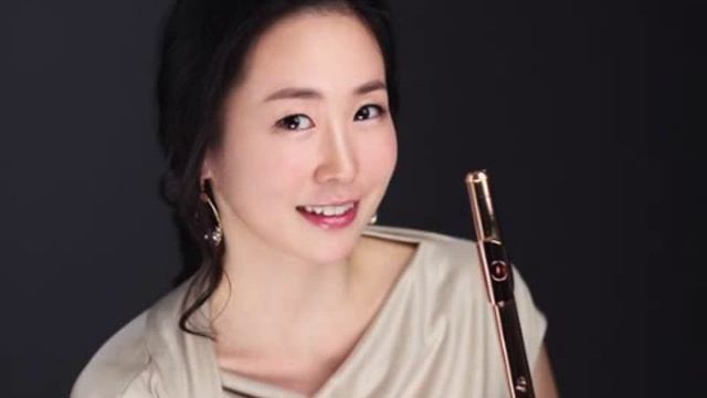 SOOHYUN PAIK 백수현 • Piazzolla - The History Of Tango • 02 Café 1930 смотреть онлайн