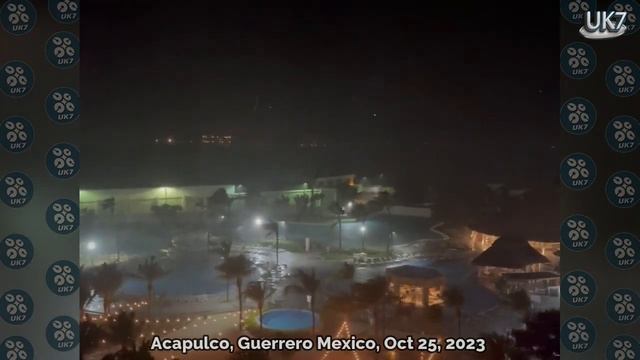 Footage of Destruction due to Hurricane Otis with wind 315 km/h in Acapulco, Mexico смотреть онлайн