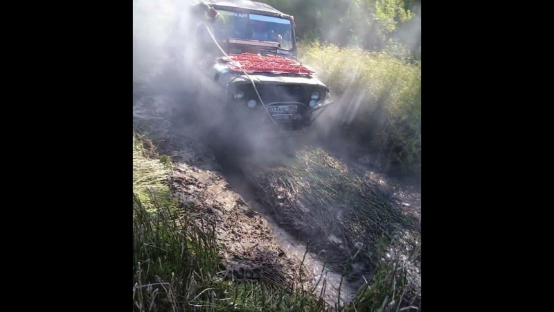 Уаз бореться в болоте №87в #offroad #automobile