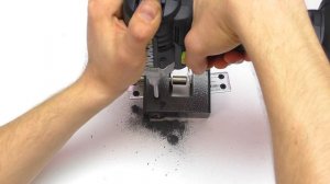 КАК ОТКРЫТЬ ЗАМОК С ПАЛЬЦЕМ БЕЗ КЛЮЧА? ГАЙКОВЕРТОМ!!! ГАЙКОВЕРТ ПРОТИВ ЗАМКА!