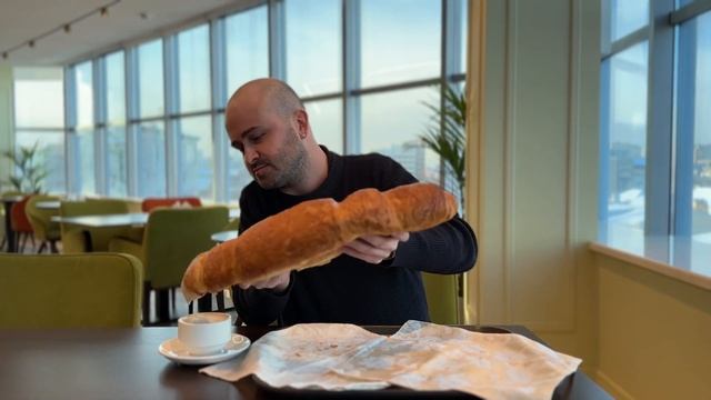 Кулинарный рекорд! В «Челябинск-Сити» испекли самый большой круассан в городе! смотреть онлайн