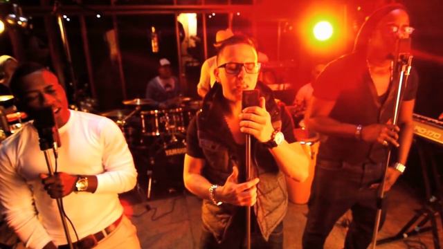 Cache Deluxe - One Night Stand (Studio series) смотреть онлайн